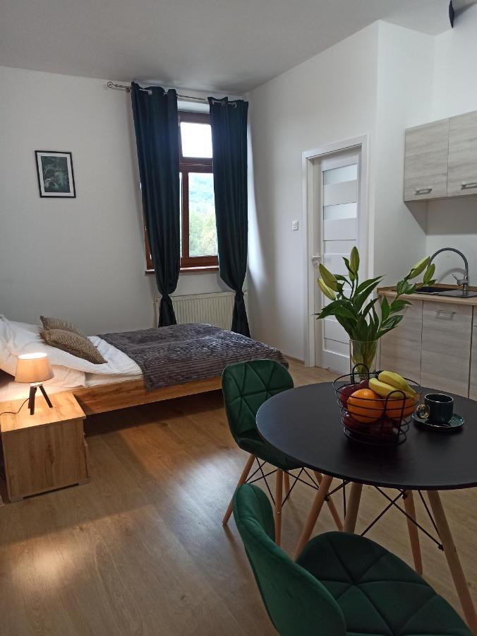 Cztery Katy W Rynku Apartman Wałbrzych Kültér fotó